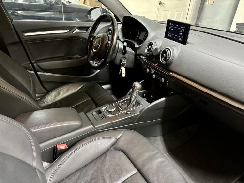 Photo 4 of 15 of 2015 Audi A3 1.8T Premium